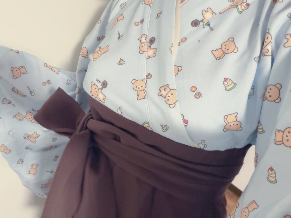 liliaruun's tweet photo. ずっと欲しかったリラックマの袴買えた🥹
袴3年ぶりに着たかも…嬉しいし懐かしい
ちゃんと結び方覚えてて感動 https://t.co/RA8T6qOHFa