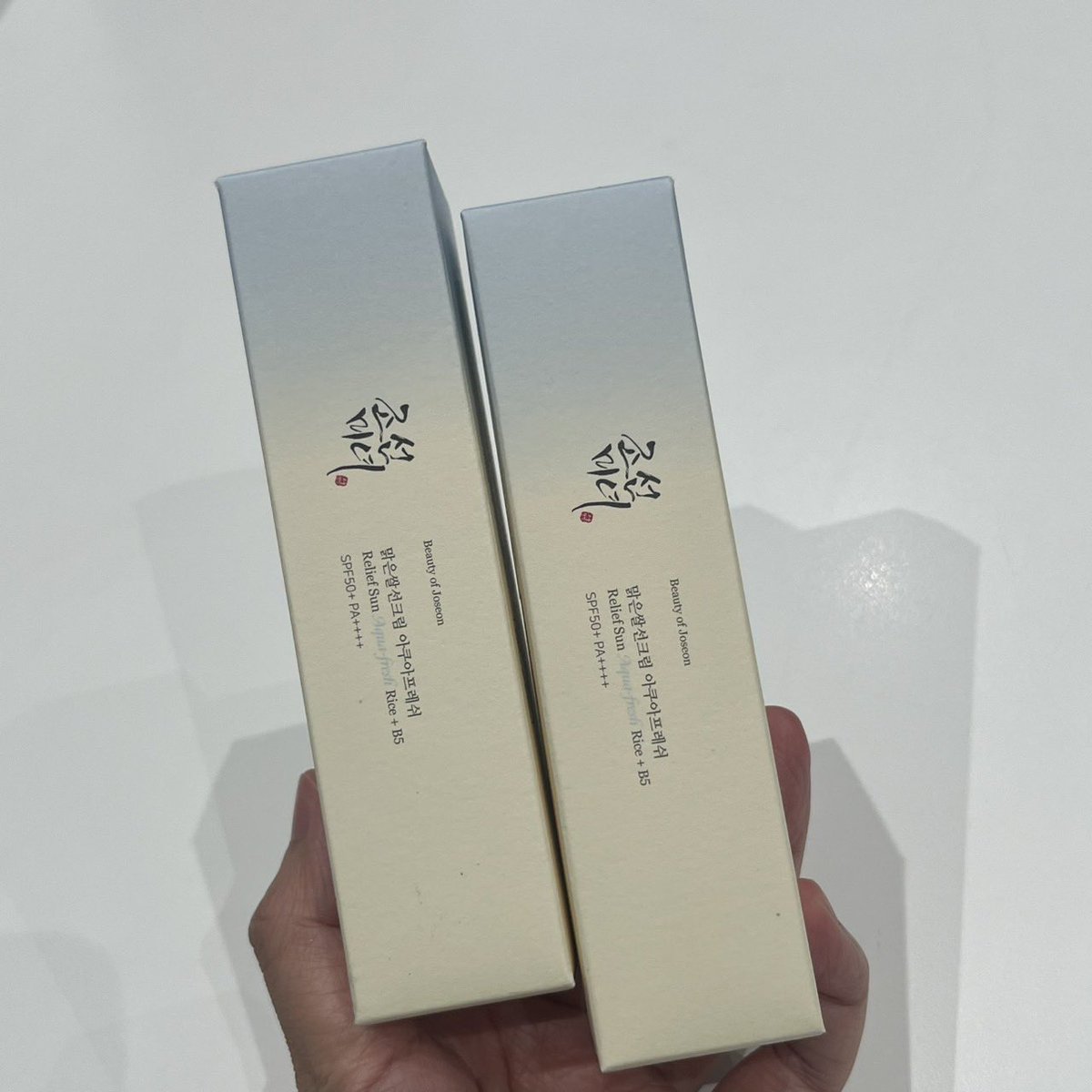 TwentyfivePK's tweet photo. เอาจริงโปรนี้คุ้มมากกกันแดด BOJ หารตกหลอดละ 475 บาทเองปกตินี่ซื้อตอนลดก็ 500 กว่าแล้ว ของมันต้องใช้ทุกวันคือตุนเท่านั้นน!! https://t.co/NsAouMJUqu