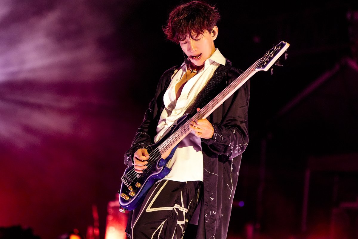 barks_news's tweet photo. L'Arc-en-Ciel、＜SUMMER SONIC 2026＞ヘッドライナーで約90分全14曲披露

https://t.co/FcRezI6XLc
#LArcenCiel #ラルク #サマソニ #SUMMERSONIC https://t.co/DyKaaTVE0j