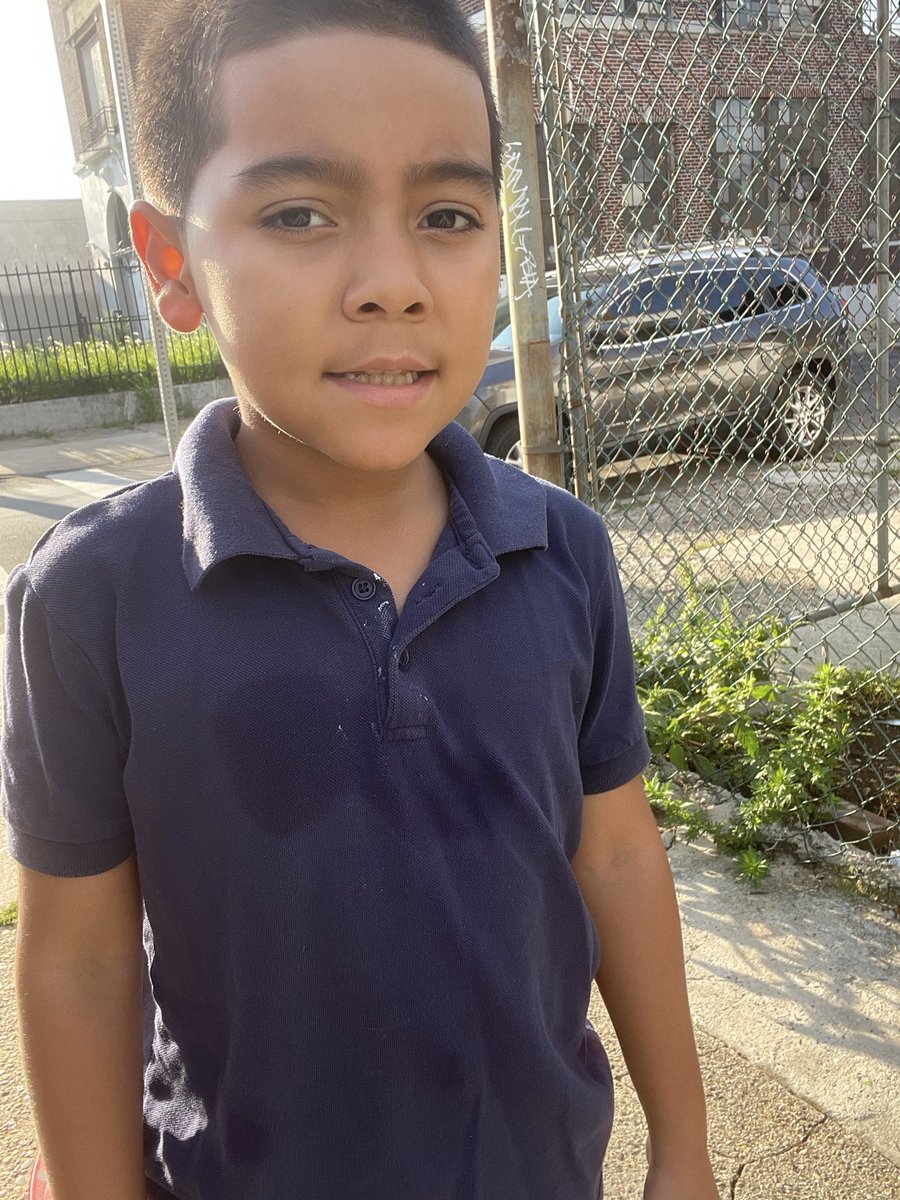 CiciMotionless1's tweet photo. First day of 2nd grade here he comes!🥲have a great first day sonnn iloveyouuuu 🤧🥹. 
(He wasn’t feeling it this morning lol . https://t.co/RmYIUstSH3