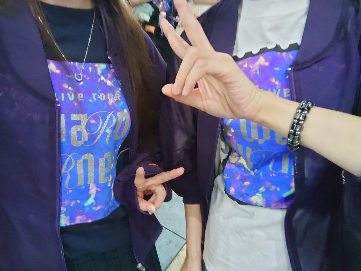 mi0904m's tweet photo. Day4はありませんか…
追加公演…
追加公演をください…

G4Yよりもリアルで進化してていい意味で裏切られてもう日常に戻れないので早くまたアイドル達に会わせてください…

セトリ考えた人に1億円あげてほしいくらい最高でした

#アイナナ_4J https://t.co/srMTVRNYde