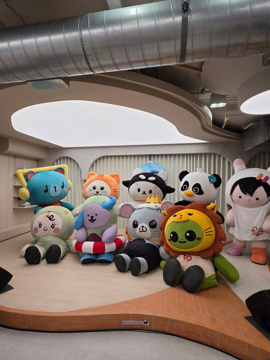 baleno8888's tweet photo. group photo

#GEMMHOUSEopenhouse
#GEMMHOUSE
#LUNAR https://t.co/ZorK75B9Ia