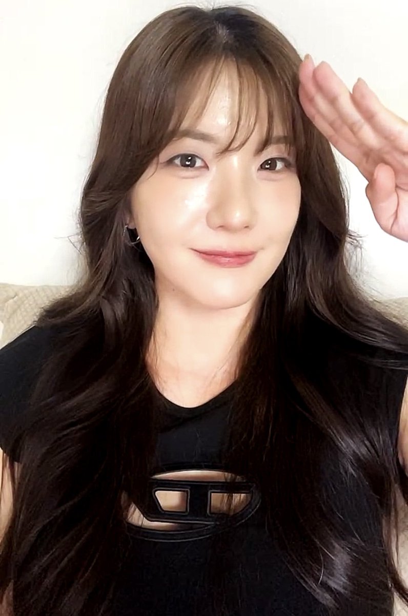 jellyfish930713's tweet photo. 캡쳐타임📸 https://t.co/kf5FvOFJCH