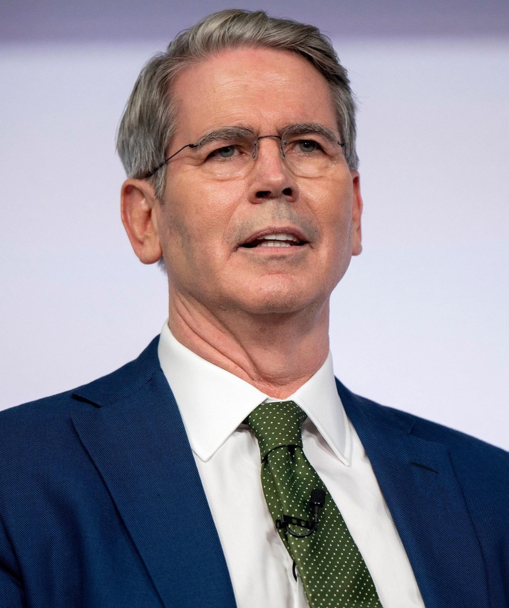 polymarketjapan's tweet photo. 【速報】ベッセント財務長官、約1兆ドル規模のTGAを国債買い戻し資金に活用か

・幹部筋、約9500億ドルのTGAを長期債買い戻しに活用可能と示唆 
・規模を最低40億ドルへ倍増、さらに拡大も 
・市場の資金力懐疑を覆し長期金利抑制狙いか

今年中に米10年国債利回りが4.8％を超える確率67％ https://t.co/axrIR5dn7k