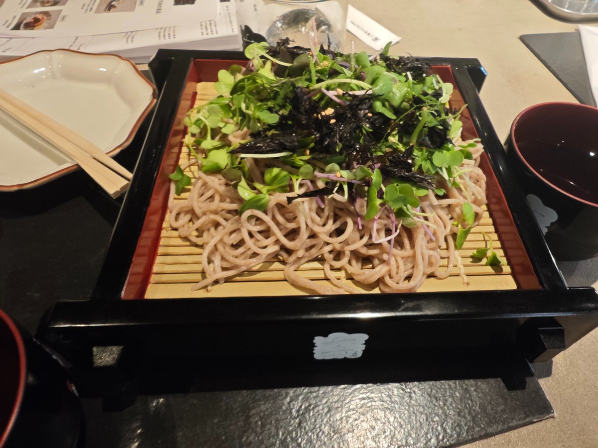 Hartmann13_'s tweet photo. 参宮橋 寄 酒とつまみはなかなか美味い が蕎麦、特に蕎麦つゆのクオリティが、、、 https://t.co/10XXLZBt3S
