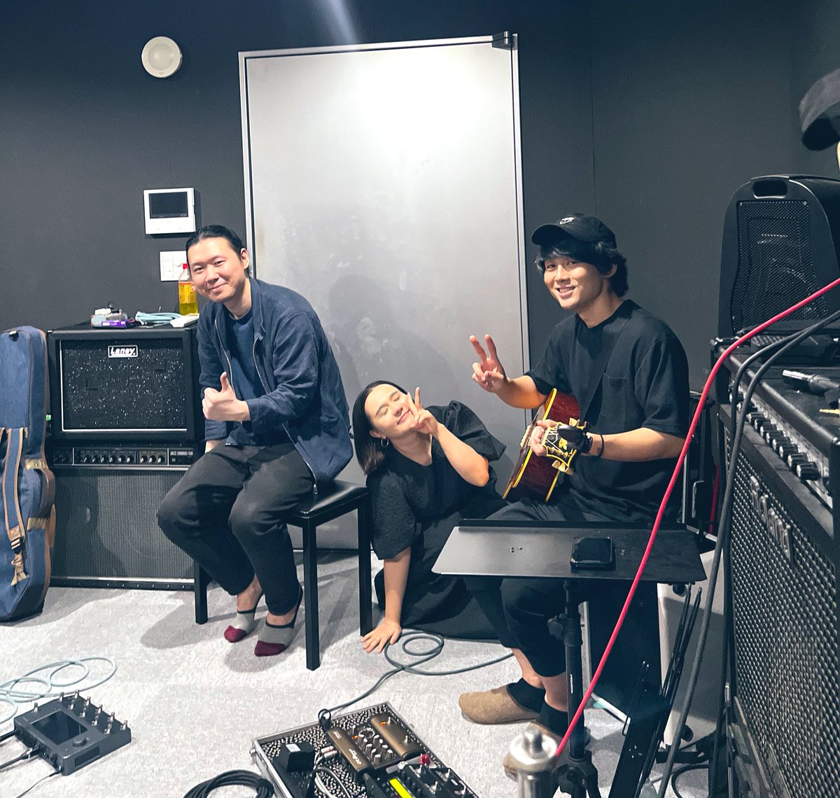 ayumimelody's tweet photo. 今週の金曜日は〜！😆❤️🩷

8/28(金) 越谷音楽茶屋 ごりごりハウス
『ゴリーポッター』

OP19:00 ST19:20
¥3,000+オーダー

今西太一
ayumi melody ＊19:20〜
スギムラリョウイチレボリューションズ
​​​​​​​ブルースジョン

ヒロトくんとじょんさんと一緒に演奏しますっ
楽しみ〜！！遊びにきてネン https://t.co/Kd1jteO9Dp