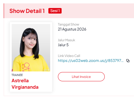 OrBeat21's tweet photo. Review VC Astrella Virgiananda, 

Maaf Late Post banget!

Menurutku @A_VirgiJKT48 itu Lebih dari Sekadar Visual Gemes!   

Ini review dari pengalamanku yaaa. Kalau kalian suka tipe obrolan yang eksploratif dan out of the box. Virgi salah satu member yang cocok!

 1. Kapasitas Diskusi yang Luas & Visioner  

Visualnya emang cute dan gemes banget, tapi jangan salah, cara berpikirnya sangat dewasa. Waktu aku iseng pancing bahas topik berat kayak "bayangan 5-10 tahun ke depan" dan ambisinya, dia nyambung banget!   

Si Astrella ini gak kaku atau bingung, malah ngasih respons yang thoughtful dan antusias. Enak banget buat diajak ngobrolin masa depan dan visi karir. 

 2. Sangat Menghargai Kreativitas & Obrolan "Real" 

Virgi ini tipe member yang bener-bener appreciate obrolan jujur dan effort kita. Pas aku bawain lagu ciptaan sendiri, lempar pantun, sampai bahas soal apresiasi profesionalisme kerjanya di backstage, feedback-nya bener-bener kerasa tulus. 

Tawanya renyah dan lepas banget. dan Ekspresif banget orangnya! wkwk sumpah gemesin!

Obrolan bisa ngalir senyaman ngobrol sama kawan lama yang sefrekuensi.  

3. Punya Selera Unik yang Bikin Kaget (Anak Motor Approved!)  

Ini sih salah satu plot twist yang paling seru! 

Di balik image lucunya, Virgi ternyata punya impian spesifik pengen punya motor custom! Kaget kan? Walaupun memang saat MC kita bisa sedikit tahu kalau bahas motor dia pasti nyerempet soal jemping-jempingan alias Wheelie 🤣

Tapi pada intinya menurutku, Dia itu tipe pendengar yang curious, haus wawasan baru, dan excited banget waktu diajak bedah hal-hal unik.  

VC sama Virgi itu buatku paket komplit. Kalau kalian mau ngobrol santai ya pasti seru, tapi kalau kalian berani bawa wawasan baru, hobi spesifik, atau diskusi berbobot, dia cukup punya kapasitas yang keren banget buat ngimbangin frekuensinya.

Sekian review #Vircall dariku!