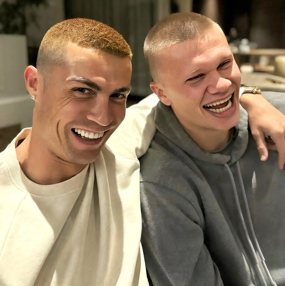 SpideyVerseX's tweet photo. Two haircuts, zero regrets. 😭✂️ https://t.co/VXAJ47Avd8