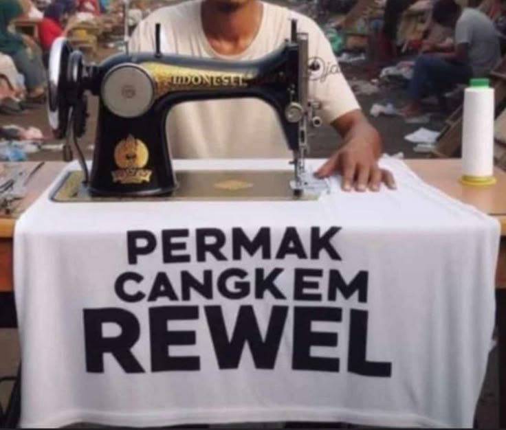 pasarJONGWON's tweet photo. fian bilek https://t.co/zPR3JhbwPq