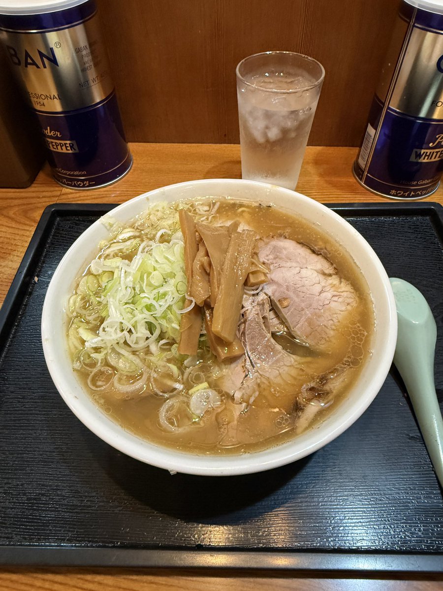 chobichobitelo's tweet photo. 今日はチャーシュー麺。 https://t.co/m4kX4AgRAE