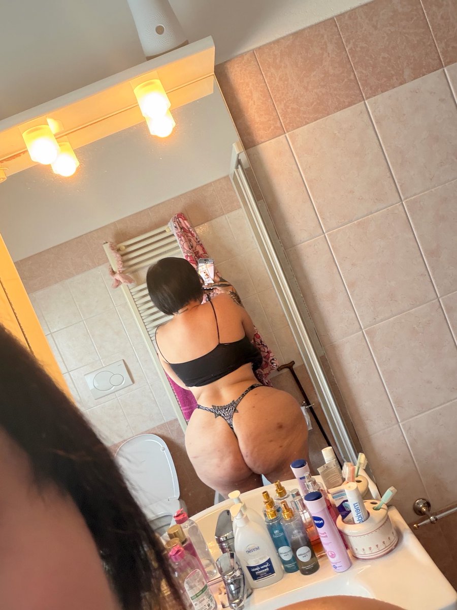 valentinabvne's tweet photo. hi https://t.co/rEt1w3kIjm