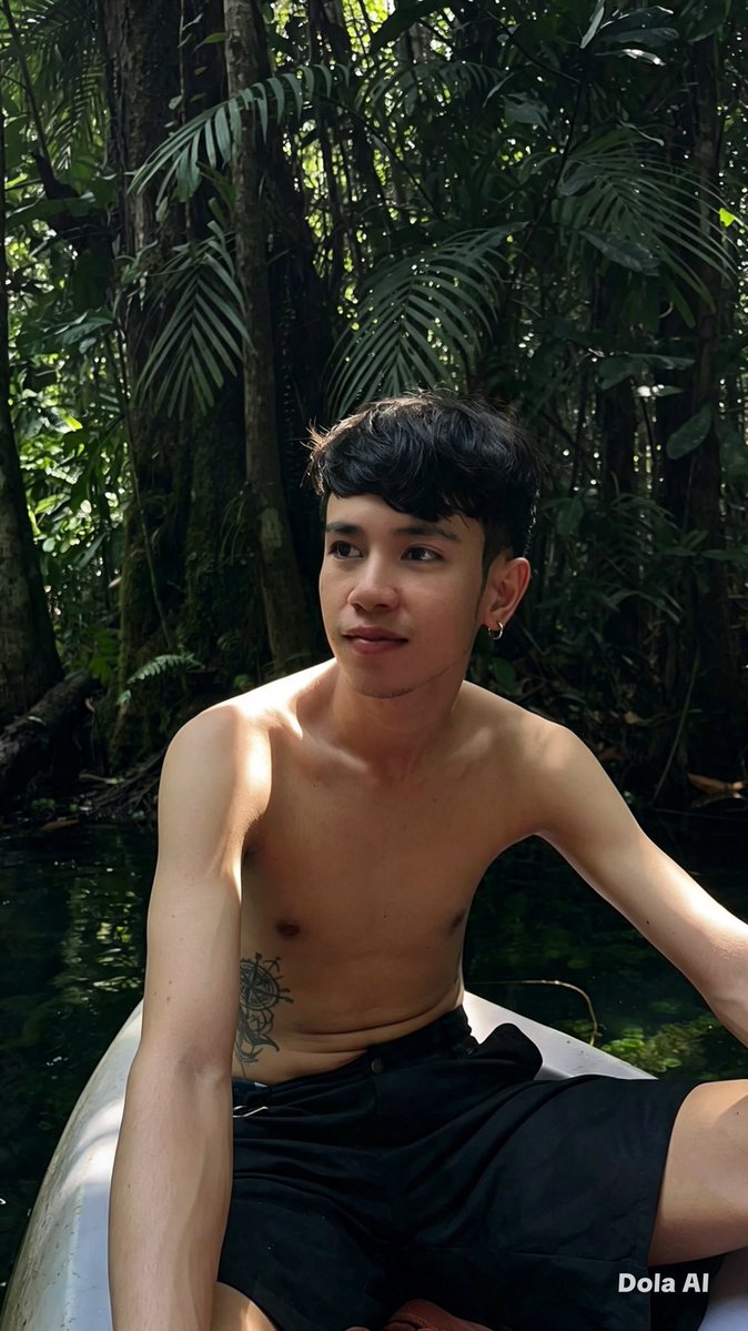 Okrnv's tweet photo. หมาเด็กหมาแก่ไม่มีหรอก 
แต่หมาเย็ดแม่มีแน่🤣 https://t.co/kqpmQwUC58