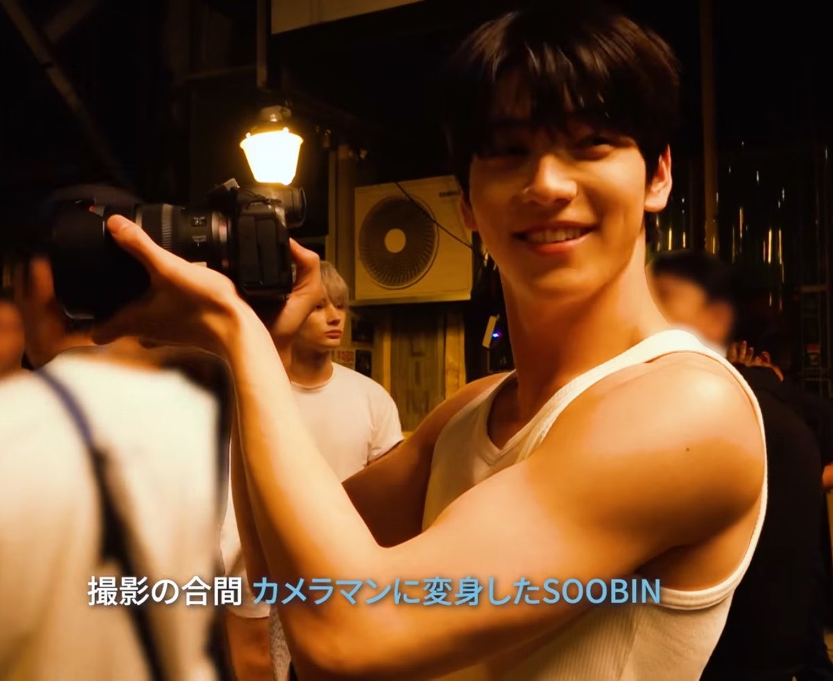 jhslovesong's tweet photo. HIS SMILE IS SOOOOOO DREAMYYYYYYYY https://t.co/3u5WtnxiBc