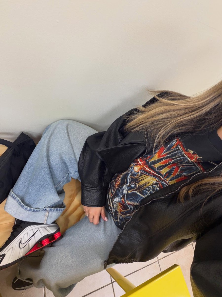 DudleyCassvj's tweet photo. 痩せる女性は「食べ方」がクッソ上手い ■もったいない食べ方
・朝を抜いて、昼に800〜1000kcalを一気に食べる
・昼をサラダだけ200kcalで済ませて、夕方にお菓子300〜500kcalへ走る
・ご褒美のつもりで毎日スイーツを200〜300kcal追加する
・外食で満腹を超えて、1食1200〜1500kcalまで食べる… https://t.co/5Y6o1jAMjp