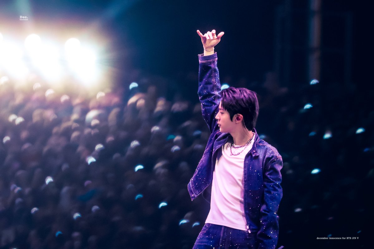 Dec_Innocence's tweet photo. 260823 BTS WORLD TOUR 'ARIRANG' IN TORONTO

#JIN #진 #석진 #방탄소년단 #BTS #BTS_WORLDTOUR_ARIRANG @BTS_twt https://t.co/aATPdWfFth