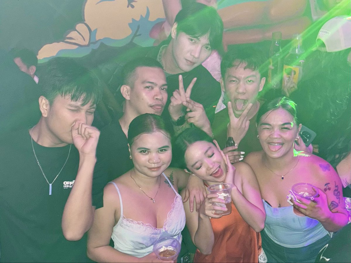 notyourbrey's tweet photo. all about last night 🪩 https://t.co/vZs56SbqQT