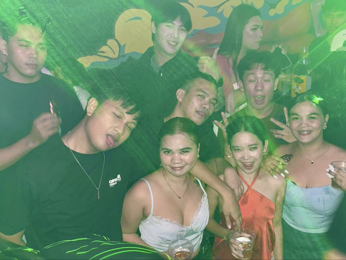 notyourbrey's tweet photo. all about last night 🪩 https://t.co/vZs56SbqQT