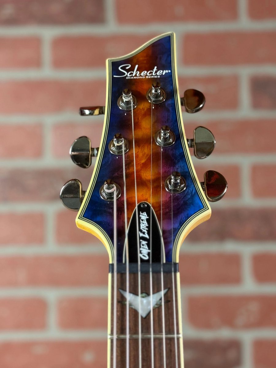 hackguitarist45's tweet photo. Good Monday morning 𝕏 peeps!
☕️ 🎸 🤘🏻 

Here’s a Schecter Omen Extreme-6 https://t.co/PF2BKA1uhp