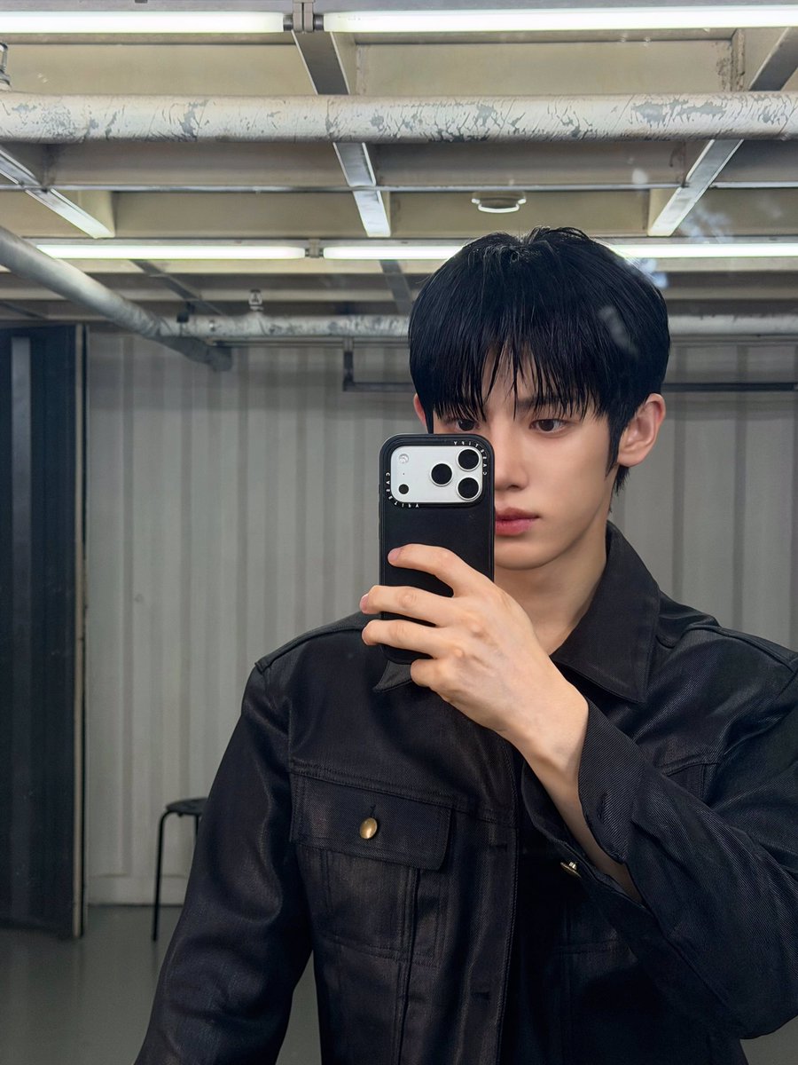 Kucingmengnv's tweet photo. MAHADASYAT PARK SIWOO😭😭😭😭😭😭 https://t.co/DAfRqhfAZS