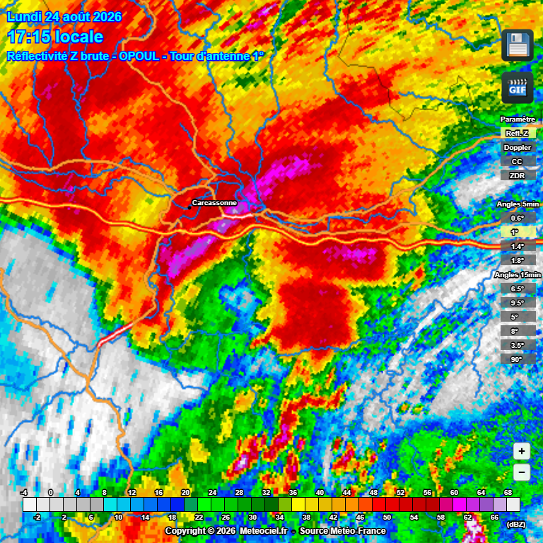 PlaysSaheb's tweet photo. Radar data the moment the tornado occurred earlier. https://t.co/2LDAIL0y63