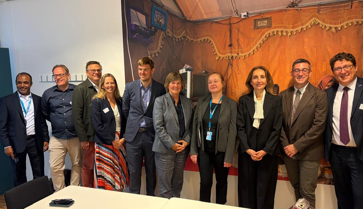 EduCannotWait's tweet photo. Refugee children and adolescents need immediate support to continue learning – and stronger collective action to ensure displacement does not interrupt their education.

Today in #Copenhagen, #ECW joined @udenrigsministeriet, @refugees  and @gpforeducation to discuss strengthening our collective approach to refugee education.

By working together, we can help ensure refugee learners can enter, remain, learn and progress through safe, quality and recognized education pathways.

Thank you to #UNHCR and #Denmark 🇩🇰 for convening this important discussion.