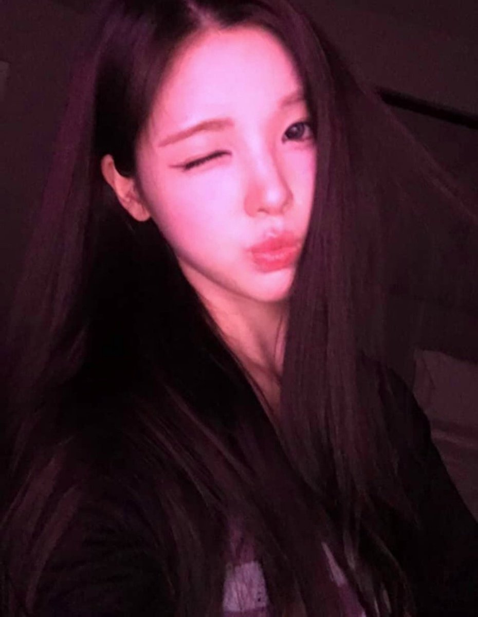 H2H_INA's tweet photo. 260824 #YUHA weverse post

Aku kenyang

#Hearts2Hearts #하츠투하츠 #H2H
@Hearts2Hearts https://t.co/doaQbJ8ulI