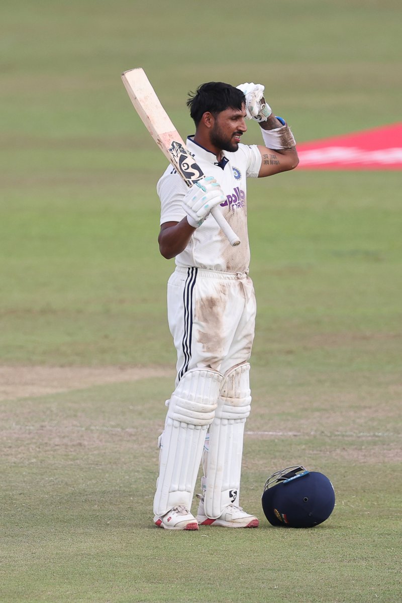 BCCI's tweet photo. A patient and classy hundred 💯

A magnificent Dhruv Jurel century in 📸📸

#TeamIndia | #SLvIND https://t.co/J1bgB86MIk