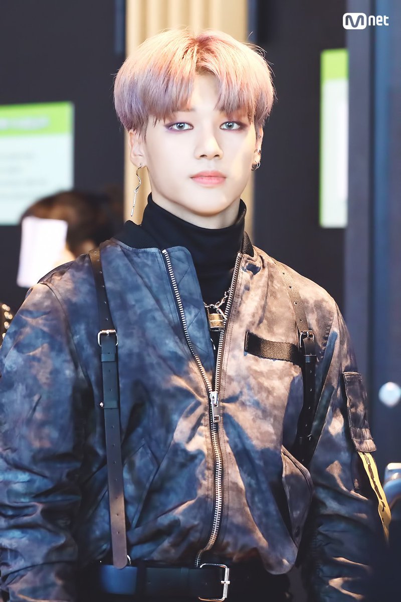 wooyoungsource's tweet photo. [2018] • 181101
— M COUNTDOWN : PIRATE KING
1/2
#우영 #WOOYOUNG #에이티즈 #ATEEZ https://t.co/iFQomICIdV