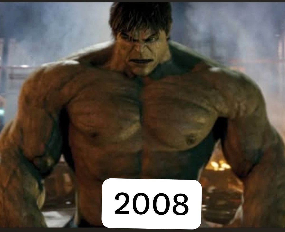Tmbenedict's tweet photo. There's no version of Hulk that can defeat Thanos even in his lowest. https://t.co/KpT5c63jUM