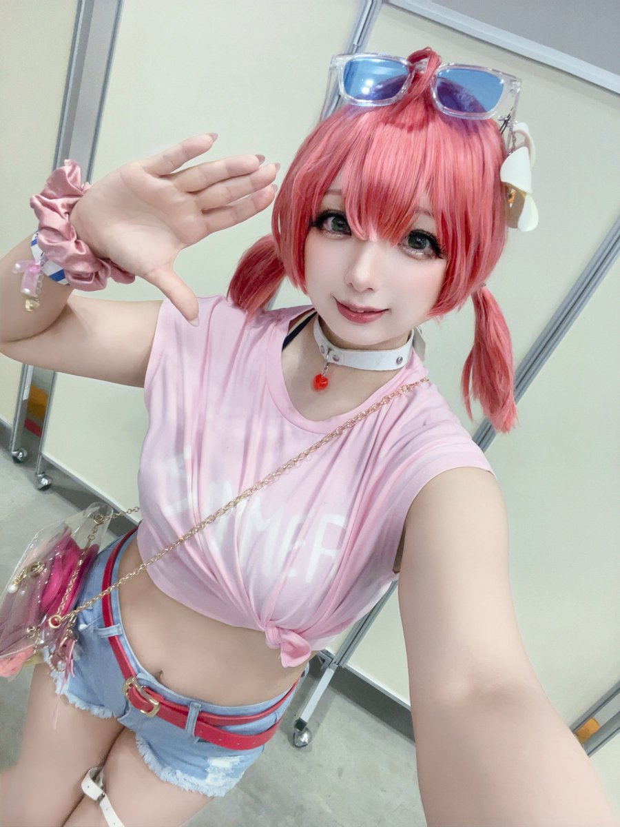 ruu_serika's tweet photo. コスプレ / Cosplay

hololive 
さくらみこ🌸 ホロナツパラダイス

#C108 #C108_cos #C108コスプレ https://t.co/abXjMZsGoe