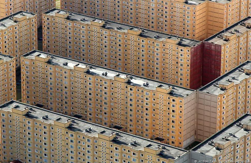 eastblocvisuals's tweet photo. Soviet era Annelinn residential district of Tartu in Estonia https://t.co/Z15ZJ4bg4b
