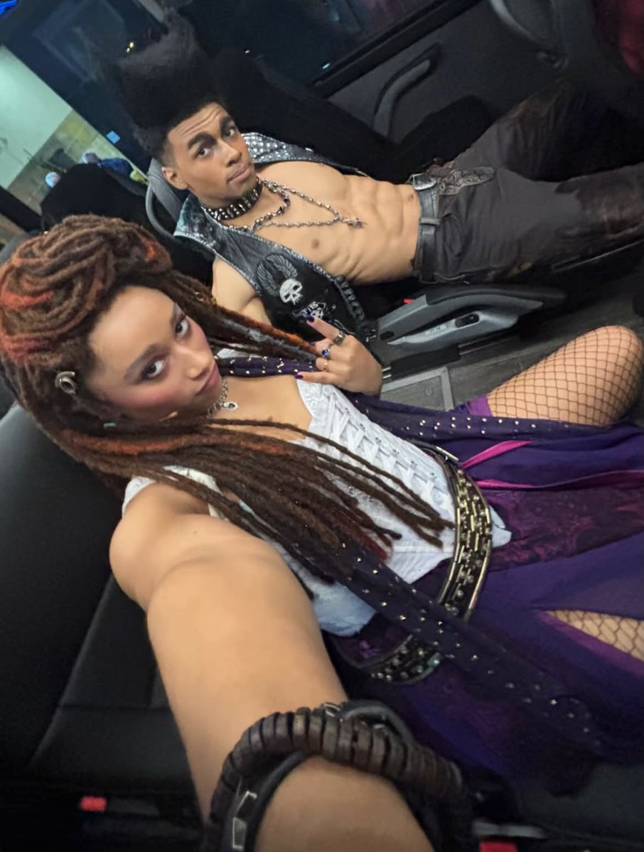 ZARIASBRUTALITY's tweet photo. @Star80893012 We got both Maria Wirries as Star and Dean Maupin as Paul in The Lost Boys (musical). Can’t forget about them. Even if Star’s only half-vampire, I’m gonna say it still counts. https://t.co/9kBXRseGN5