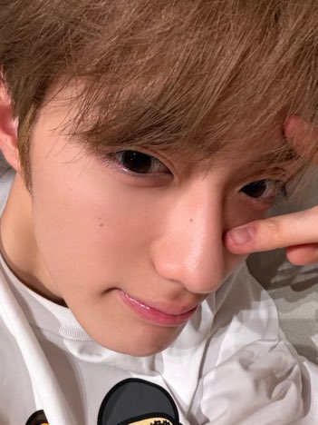 ayonomii's tweet photo. HUAAA DD AKU KANGEN SAMA DD https://t.co/HlMMzkpPXx