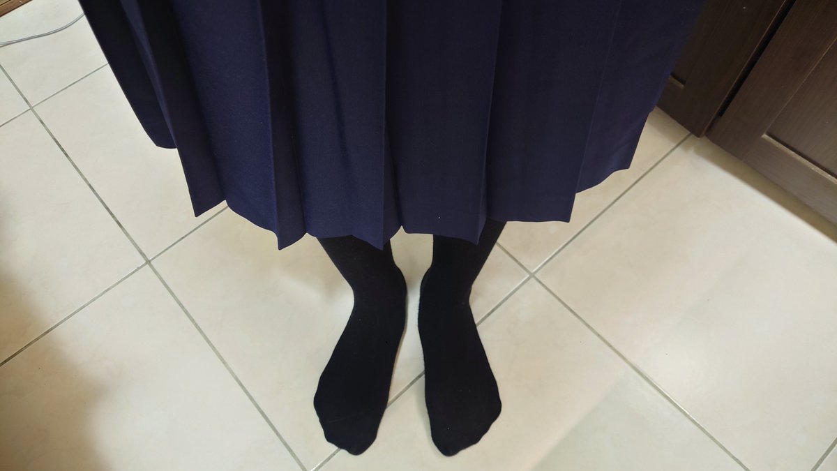 miluJPuniform's tweet photo. 学校の制服は本当に着心地が良い。

#セーラー服 https://t.co/71mXQykv4L