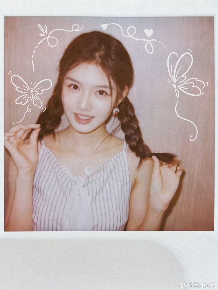 dw0uvx's tweet photo. 260824 에이미 wbꯁꯧ

사진 한 세트 공유해줄게 정말 ok◦ο° 사진들이야~

#에이미 #艾米 #AiMi #อ้ายหมี่ https://t.co/OVogAzF7KX