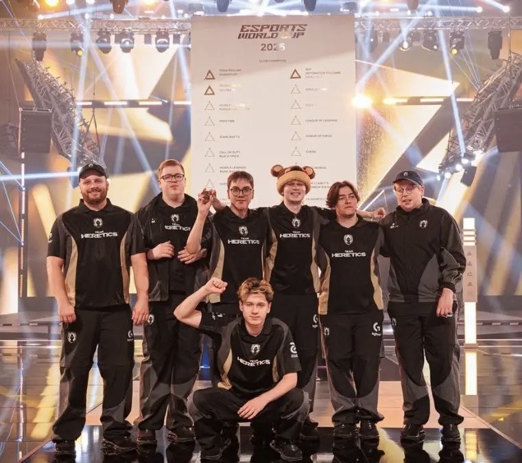 neilzinho's tweet photo. It’s been a great 4 years in @TeamHeretics @HereticsVal happy 10th birthday to the org 🥳 we’ve had some great moments and I’ve met some incredible humans along the way! https://t.co/ttAa75ZCWH