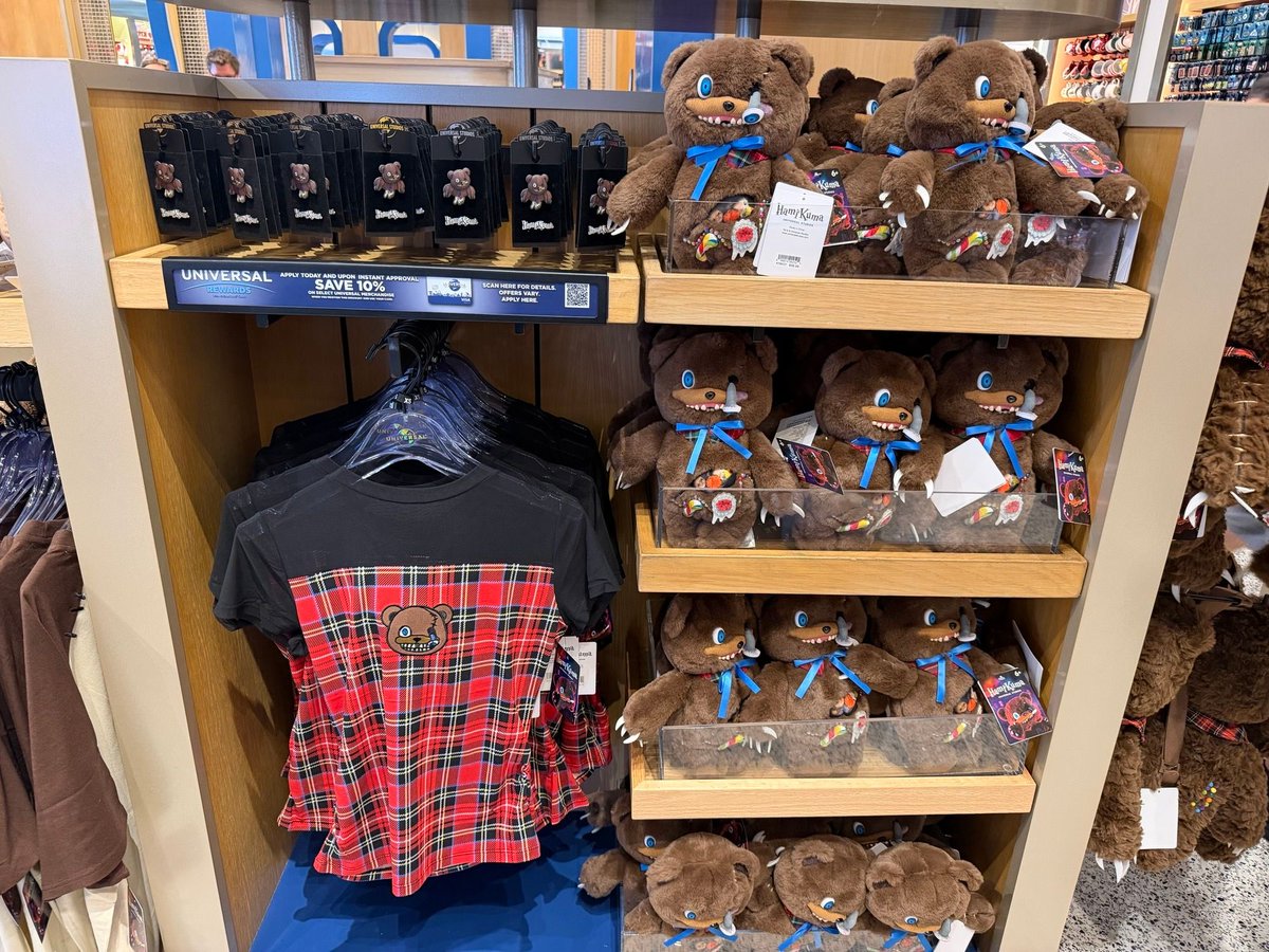 insideuniversal's tweet photo. Hamikuma merchandise has arrived in the Universal Studios Store. #HHN35 @HorrorNightsORL https://t.co/VkeyBFyfhQ