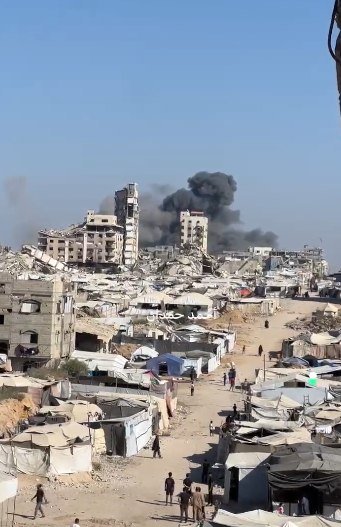 PalPress24's tweet photo. Israeli forces are bombing a water desalination plant in the Sheikh Radwan neighborhood, north of Gaza City. https://t.co/I2g1PB47kF