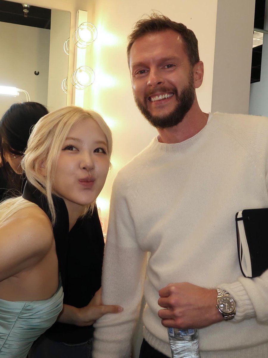Roqses's tweet photo. ︎
︎︎︎ 
︎
︎
︎︎︎ ︎
︎︎︎ 
︎
︎
︎︎︎ 
︎
︎ https://t.co/kadsEi7ulr