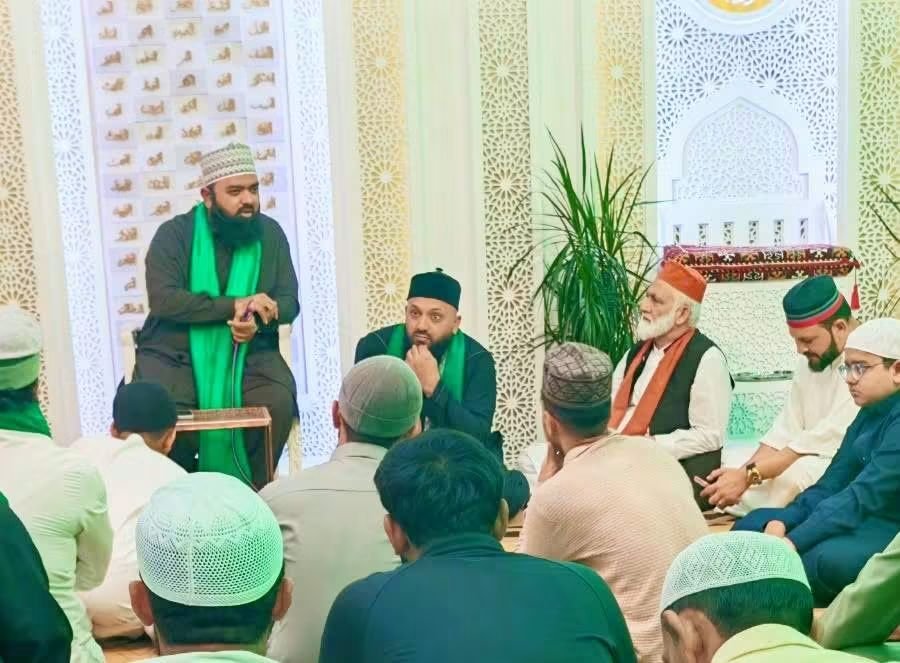 GABLeicester's tweet photo. جشن عید میلاد النبی صلی اللہ علیہ والہ وسلم مبارک 💚
خصوصی بیان اور دعا: محترم سید سلطان شاہ صاحب کاظمی  
نیاز: دانش وترن صاحب 
بمقام سیدہ زہرا سینٹر لیسٹر | بروز اتوار بعد نماز مغرب
١١ ربیع النور ١٤٤٨ | ٢٣ اگست ٢.٢٦
منجانب غلامان اہلیبیت لیسٹر یوکے https://t.co/s5YYdqJAwy