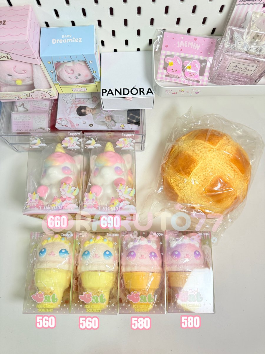 RARUTO77's tweet photo. พร้อมส่ง สกุชชี่ มือ 1 มีกล่องทุกชิ้น 🎀

📍มีงาน Lisa 3an ibloom  Sweetbuns San📍

🚚 35.-
🙇🏻‍♀️ Dm/line
📍ให้สิทธิ์คนโอนก่อนเท่านั้น
#ตลาดนัดสกุชชี่ #สกุชชี่ #ตลาดนัดsquishy #ปล่อยต่อสกุชชี่ ตามหา #squishy หา https://t.co/9G0s4UQuar