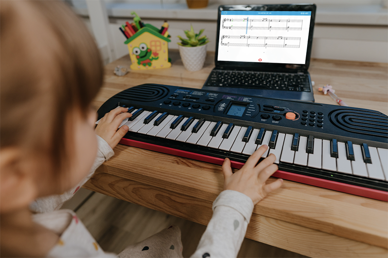 pianistmagazine's tweet photo. Could technology change the way you learn piano?
Piano Marvel's digital tools are opening up new ways to make practice more engaging, build sight-reading skills and stay motivated.
Learn more https://t.co/pzSu2pfpKH https://t.co/xTR9Hjh9Vf