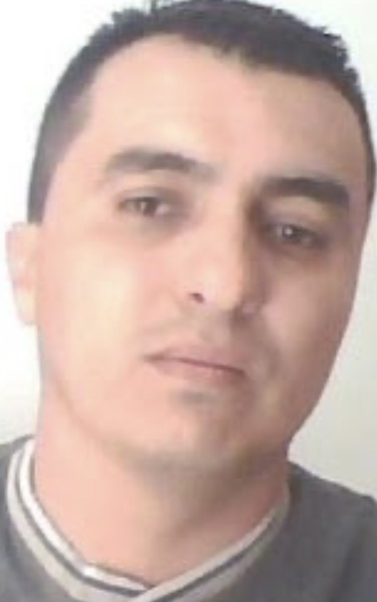 Nicolas69384404's tweet photo. @CarlosYesidd @oncecaldas @JPAMeyer @J_giraldoo17 @Andres11Quiceno @Stiven34002875 @kev_g11c @AlOTC04 ¿@CarlosYesidd logrará dejar su cara de feto neonatal a pesar de que lleva 55 años de vida y no lo ha logrado? 🤔… https://t.co/D20cYFRVyZ