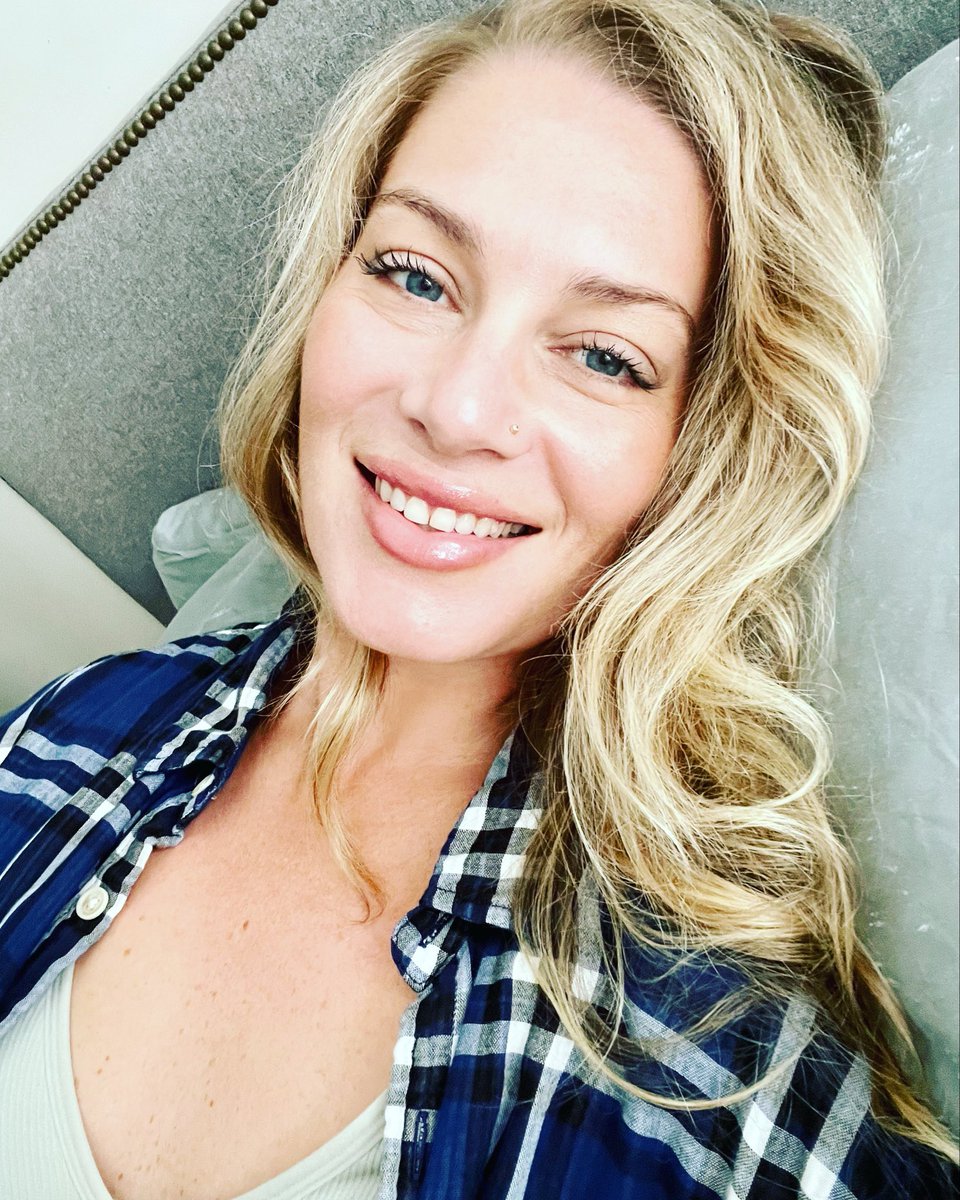 drmeghanmiller's tweet photo. This was the first time I was hospitalized (2021) with over exposure to radiation- I have been trying to get help since. They have destroyed me, my life and my family relationships https://t.co/8b0dbV9fCk
