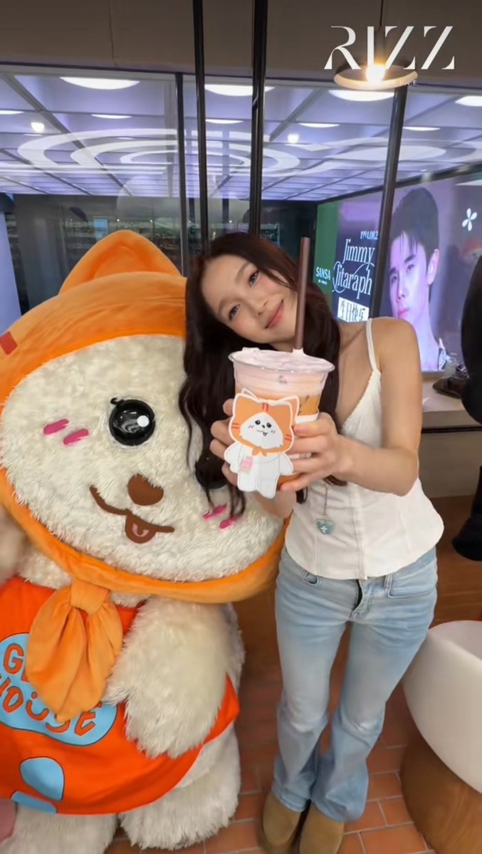 littemanoy's tweet photo. สองจิ๋วน่ารัก ตาแป๋วเหมือนกันเป๊ะ

https://t.co/kcanC49K4V

MAMI LOVE TREATS HER MUVMUV
#GEMMHOUSEopenhouse
#loverrukk #MUVMUV https://t.co/yhE94CxyEc