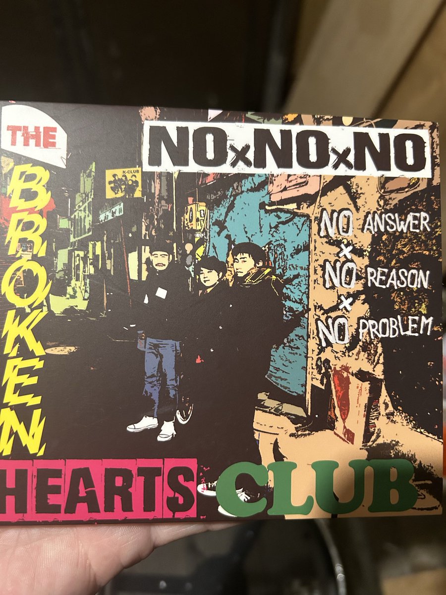 gentabeer's tweet photo. The Broken Hearts Clubの「NO×NO×NO」を聴いている。高知が誇るロックンロールバンド。

コードを一発ジャーンと鳴らしただけで世界を変えてくれるバンド。大好きです。 https://t.co/jWpP2EZLKT
