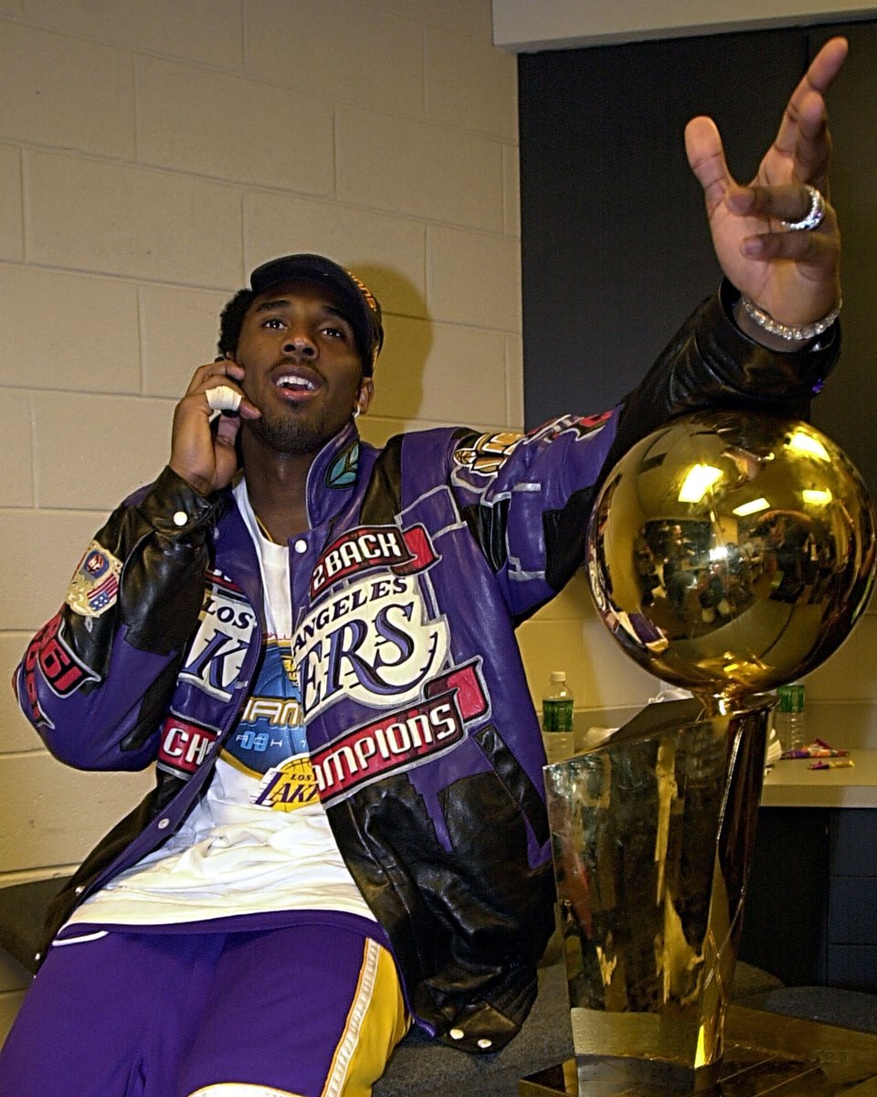 ComplexSports's tweet photo. From No. 8 to No. 24, Kobe Bryant left a legacy that will live forever.

Happy Kobe Bryant Day. 💜💛🐍

📸Getty https://t.co/WtKYaVYv0R