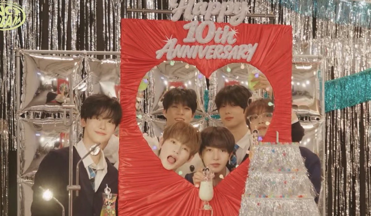 mcdtournesol's tweet photo. แก๊งผักทอดอายุครบ 10 ขวบแย้ว 🥺🥺🥺 https://t.co/2GqG7gmsUx