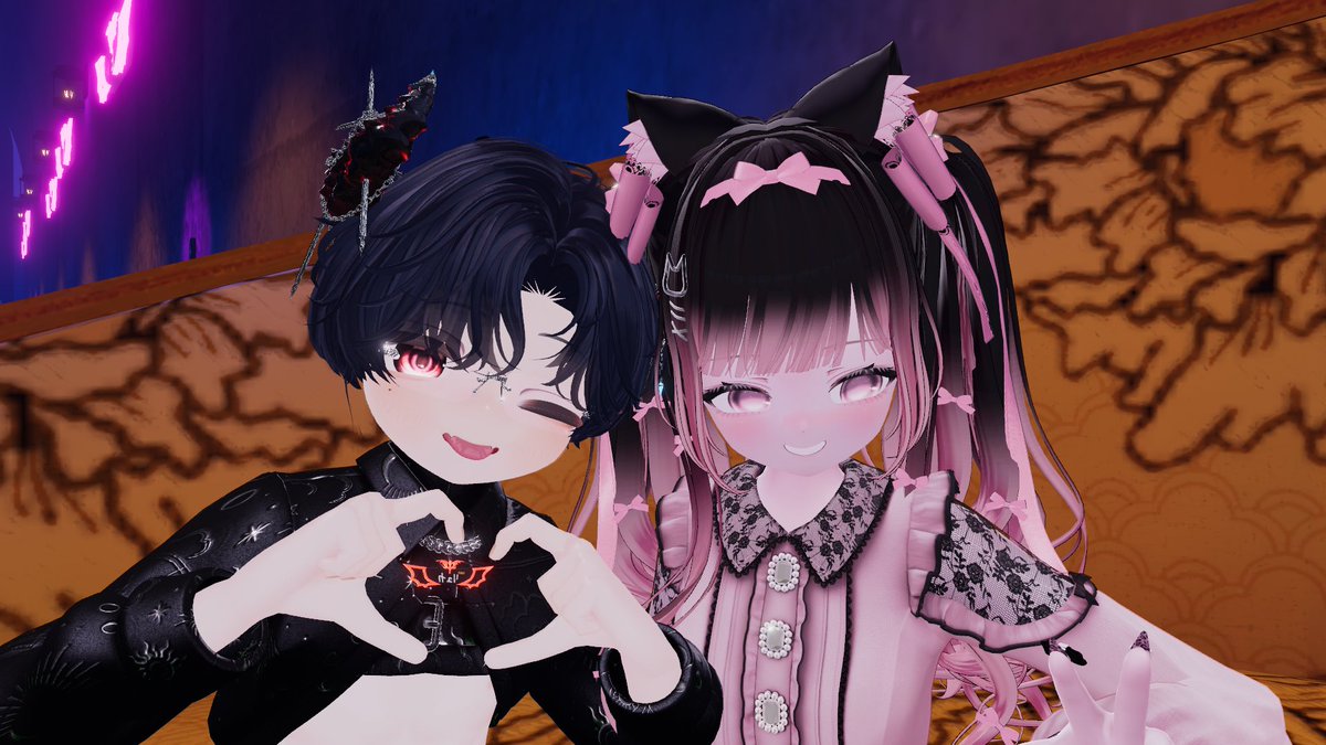 Lyka_Nocturne's tweet photo. 先日はありがとうございました。
初めてお会いする方から、いつも会いに来てくださる方まで、お話できて嬉しかったです。
緊張されていた方も、楽しそうにしてくださって安心しました。
皆様が僕に向けてくださる気持ちも、とても嬉しく思っています。
またゆっくりお話ししましょうね🖤
#VRC_Lustroir https://t.co/VJUBW8VWbD