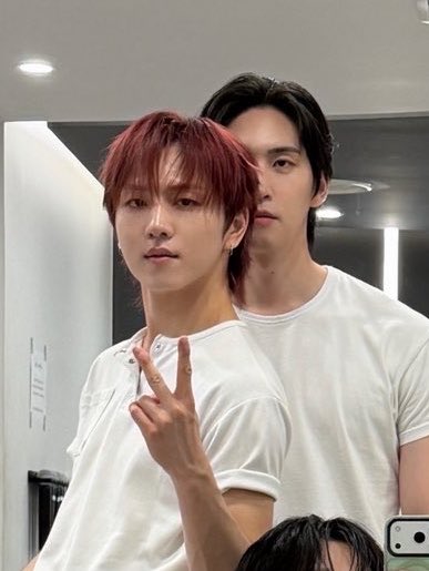 goshinwonmylove's tweet photo. ?? 😭😆😆 https://t.co/RoORJY2H7c